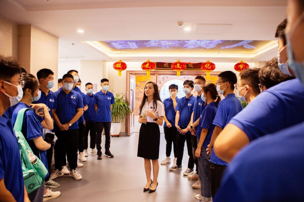 米兰·体育_米兰(中国)第一届校史文化节（组图）